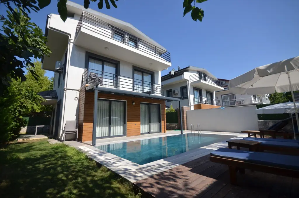 Calis villa